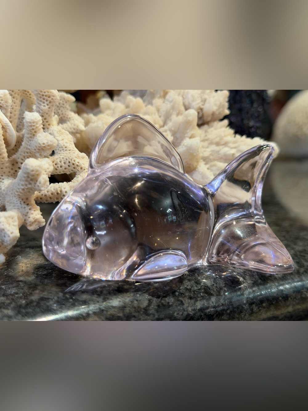 Oneida Pink Crystal Fish Paperweight: 24% Lead Crystal Glass Vintage Decor